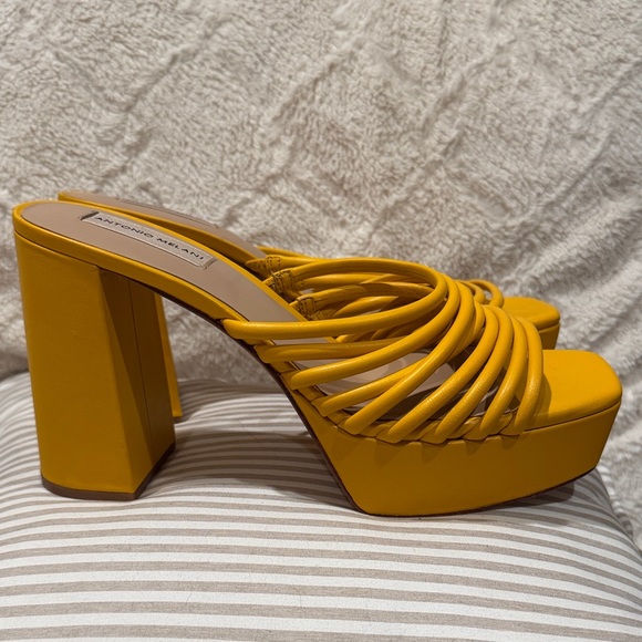 ANTONIO MELANI Yellow Strappy Platform Sandals - Picture 3 of 7